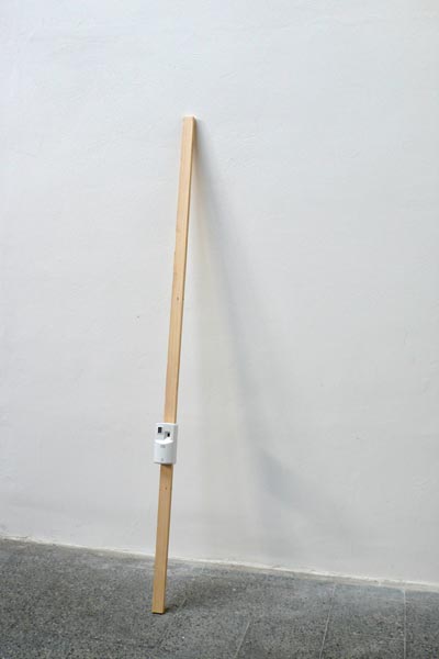 Andy Warhol trägt Parfüm